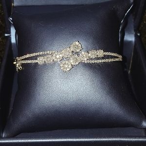 14kt White Gold Diamond Bangle bracelet